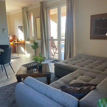 Europa Birdland Apartment Buk