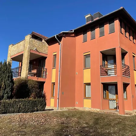 Europa Birdland Apartment Buk